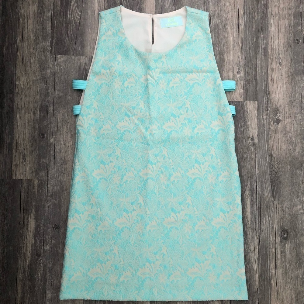 JuJu S'amuse Mint Shift Dress Sleeveless Cut-Out